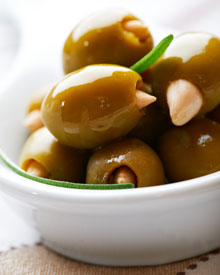 Olives stuffed with almonds
